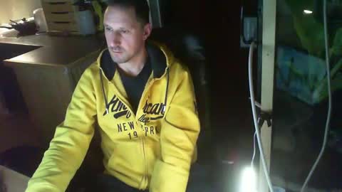 Snapshot of jef74700 chatting on December 29, 4:16 am Jrme online show from December 29, 4:16 am