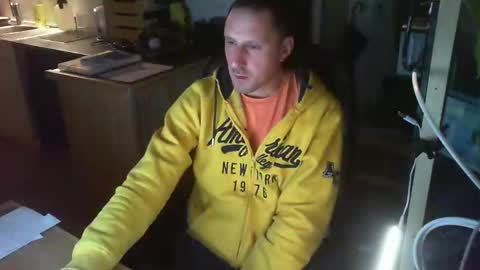 Snapshot of jef74700 chatting on January 31, 4:03 am Jrme online show from January 31, 4:03 am