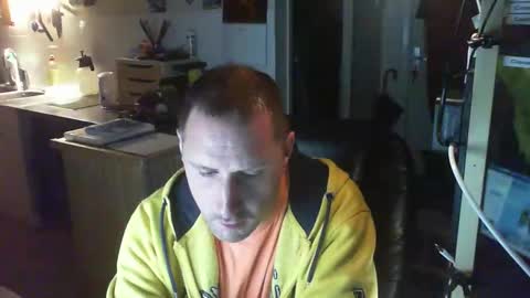 Snapshot of jef74700 chatting on February 1, 2:16 am Jrme online show from February 1, 2:16 am