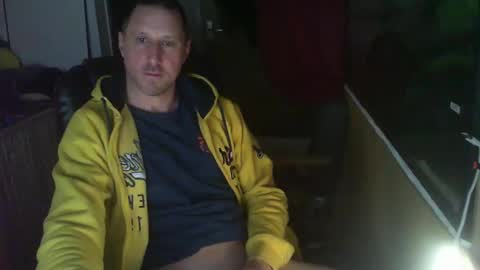 Snapshot of jef74700 chatting on February 9, 4:36 am Jrme online show from February 9, 4:36 am