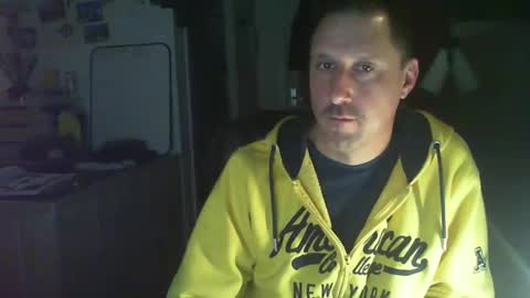 Snapshot of jef74700 chatting on February 19, 5:27 am Jrme online show from February 19, 5:27 am