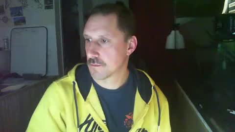 Snapshot of jef74700 chatting on February 28, 5:37 am Jrme online show from February 28, 5:37 am