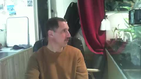 Snapshot of jef74700 chatting on March 1, 1:29 pm Jrme online show from March 1, 1:29 pm