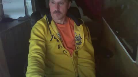 Snapshot of jef74700 chatting on March 2, 5:23 am Jrme online show from March 2, 5:23 am