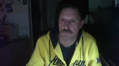 Snapshot of jef74700 chatting on March 12, 5:24 am Jrme online show from March 12, 5:24 am