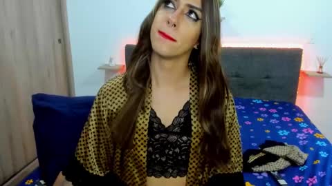  ashley   online show from January 19, 11:45 am