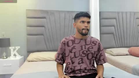 Snapshot of jeff_nick chatting on September 23, 11:35 am Jeff Nick online show from September 23, 11:35 am