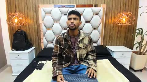 Snapshot of jeff_nick chatting on October 22, 11:43 am Jeff Nick online show from October 22, 11:43 am