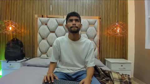 Snapshot of jeff_nick chatting on November 24, 12:27 pm Jeff Nick online show from November 24, 12:27 pm