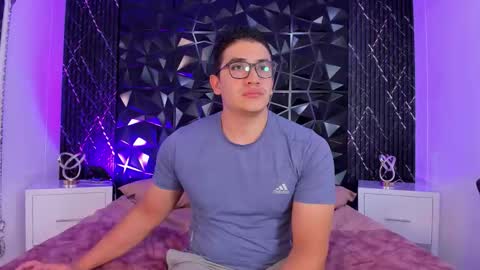 Jeff online show from December 15, 8:35 pm