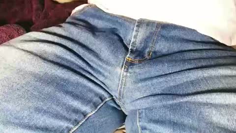 Snapshot of jeffersonel chatting on December 14, 3:34 am jeffersonel online show from December 14, 3:34 am