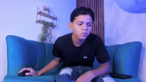 Snapshot of jeffry_wolvess chatting on February 4, 11:38 am Jeffry online show from February 4, 11:38 am