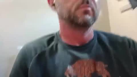 jeffwoodard7840546405 online show from June 11, 12:19 am