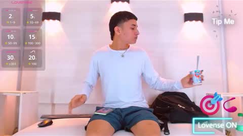 Snapshot of jeic_18 chatting on September 17, 11:45 am jeic 18 online show from September 17, 11:45 am