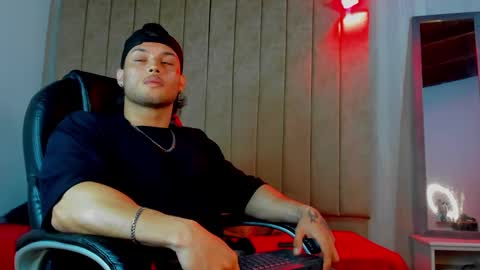 jeicob gagnon online show from September 28, 5:46 am