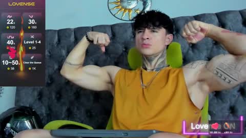 Snapshot of jeins_carter chatting on February 20, 1:30 pm JC online show from February 20, 1:30 pm