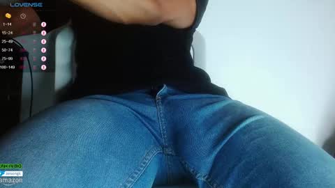 Snapshot of jeisongk chatting on February 15, 7:06 pm Jason online show from February 15, 7:06 pm