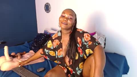 Snapshot of jelanybankol chatting on December 6, 11:36 pm Jelany online show from December 6, 11:36 pm