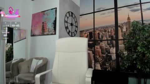 Jelisse online show from October 22, 11:43 am