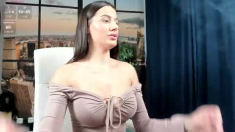 Jelisse online show from November 22, 2:49 pm