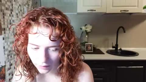 Emily online show from October 1, 8:48 pm