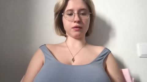 Inna  online show from January 14, 7:25 am