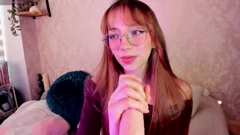 Jelly  online show from February 7, 10:02 pm