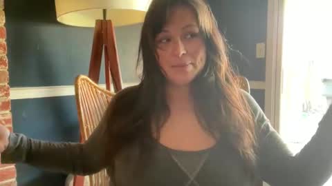 Jelli online show from April 14, 6:14 pm