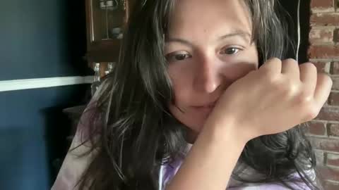 Jelli online show from May 31, 2:02 pm