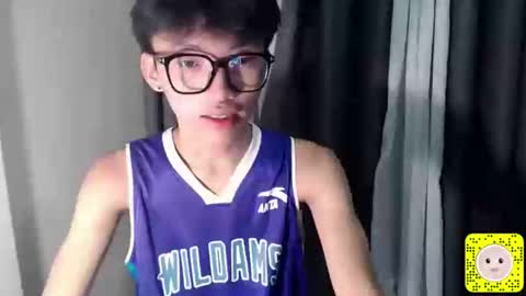 jemart_urnaughtboy online show from March 12, 11:38 am