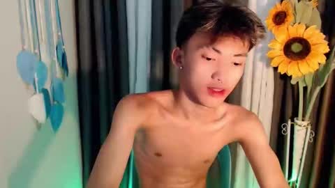 jemart_urnaughtboy online show from March 23, 9:35 am