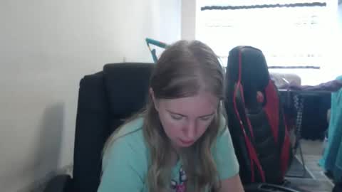 JenisAndPeter online show from September 15, 6:02 am