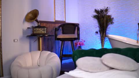 jenna_day online show from January 14, 8:20 am