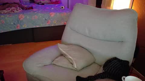 jennasxy19 online show from February 23, 6:27 pm