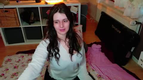 Snapshot of jenna_sxy19 chatting on April 26, 1:09 pm jennasxy19 online show from April 26, 1:09 pm