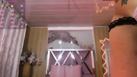 jenna_tay1 online show from May 20, 8:37 pm