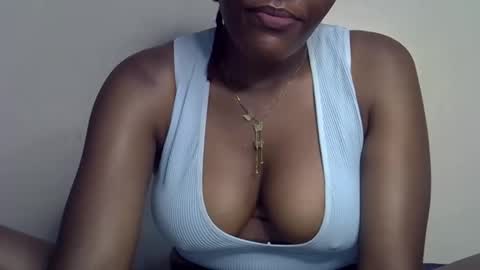 Jennahjeylah online show from February 13, 8:05 pm