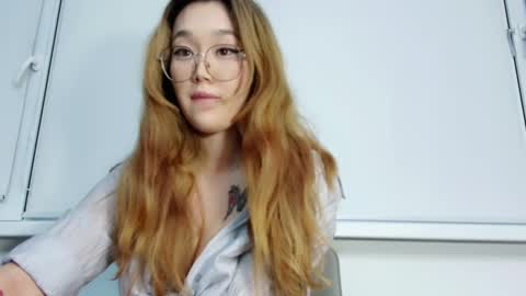 Snapshot of jennatyan chatting on November 22, 11:20 am JENNA online show from November 22, 11:20 am