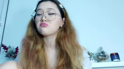 Snapshot of jennatyan chatting on November 25, 3:56 pm JENNA online show from November 25, 3:56 pm