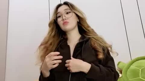 JENNA online show from January 8, 10:28 am