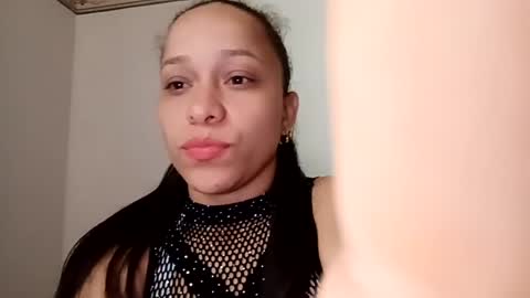 Snapshot of jenncossio chatting on June 15, 9:50 pm Jenncossio online show from June 15, 9:50 pm