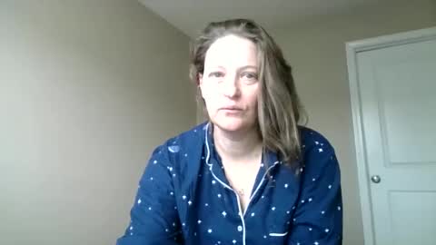 Jennibean6996 online show from January 18, 2:55 pm