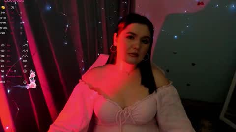 Jennie online show from November 17, 7:30 pm