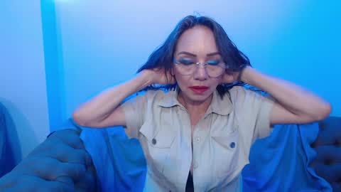 Snapshot of jennierosse chatting on December 31, 12:36 pm Jennie online show from December 31, 12:36 pm