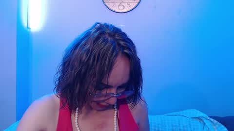 Snapshot of jennierosse chatting on January 17, 12:42 pm Jennie online show from January 17, 12:42 pm