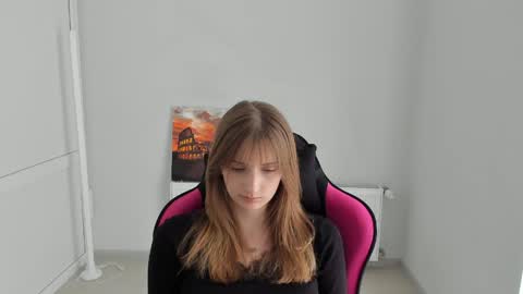 Karla online show from April 13, 12:10 pm