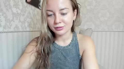 Jennifer online show from January 9, 7:59 pm