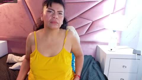 Snapshot of jennifer_0717 chatting on February 26, 1:59 am Jennifer online show from February 26, 1:59 am