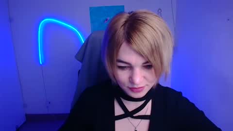 Jennifer online show from January 10, 12:18 pm