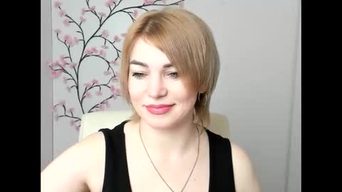 Jennifer online show from February 8, 7:56 am